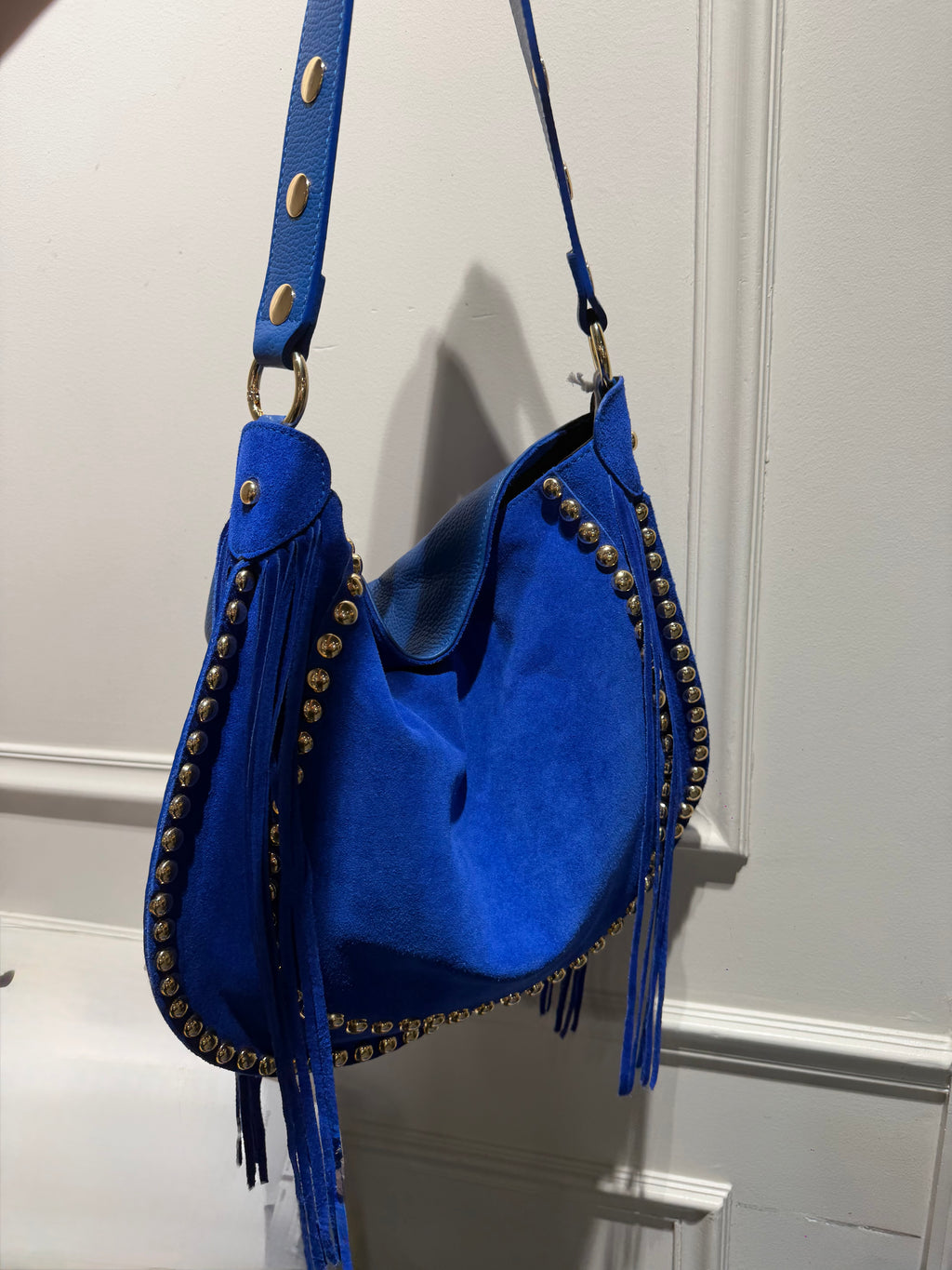 Sac Capri Bleu Électrique – 100 % Cuir Véritable – Franges & Clous Dorés – Fabrication Italienne 🇮🇹