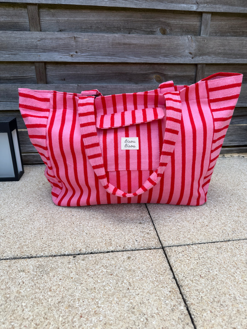 Grand sac rayé rouge et rose – Idéal pour la plage, les vacances et le quotidien