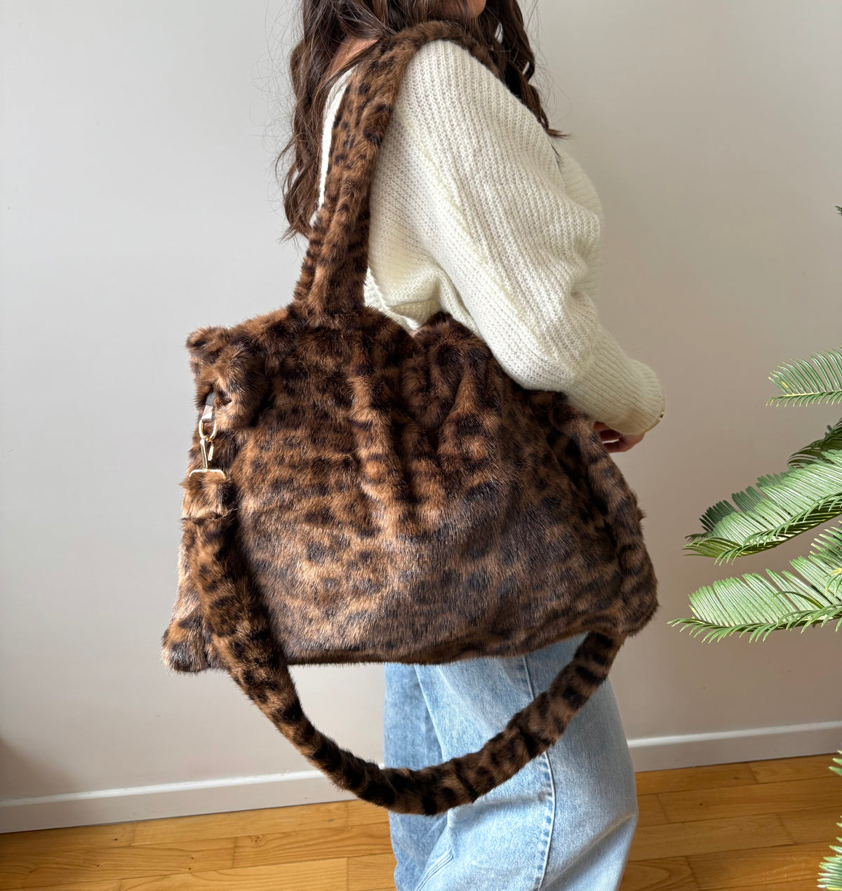 Sac Snowy – Grand sac en fausse fourrure +🎨