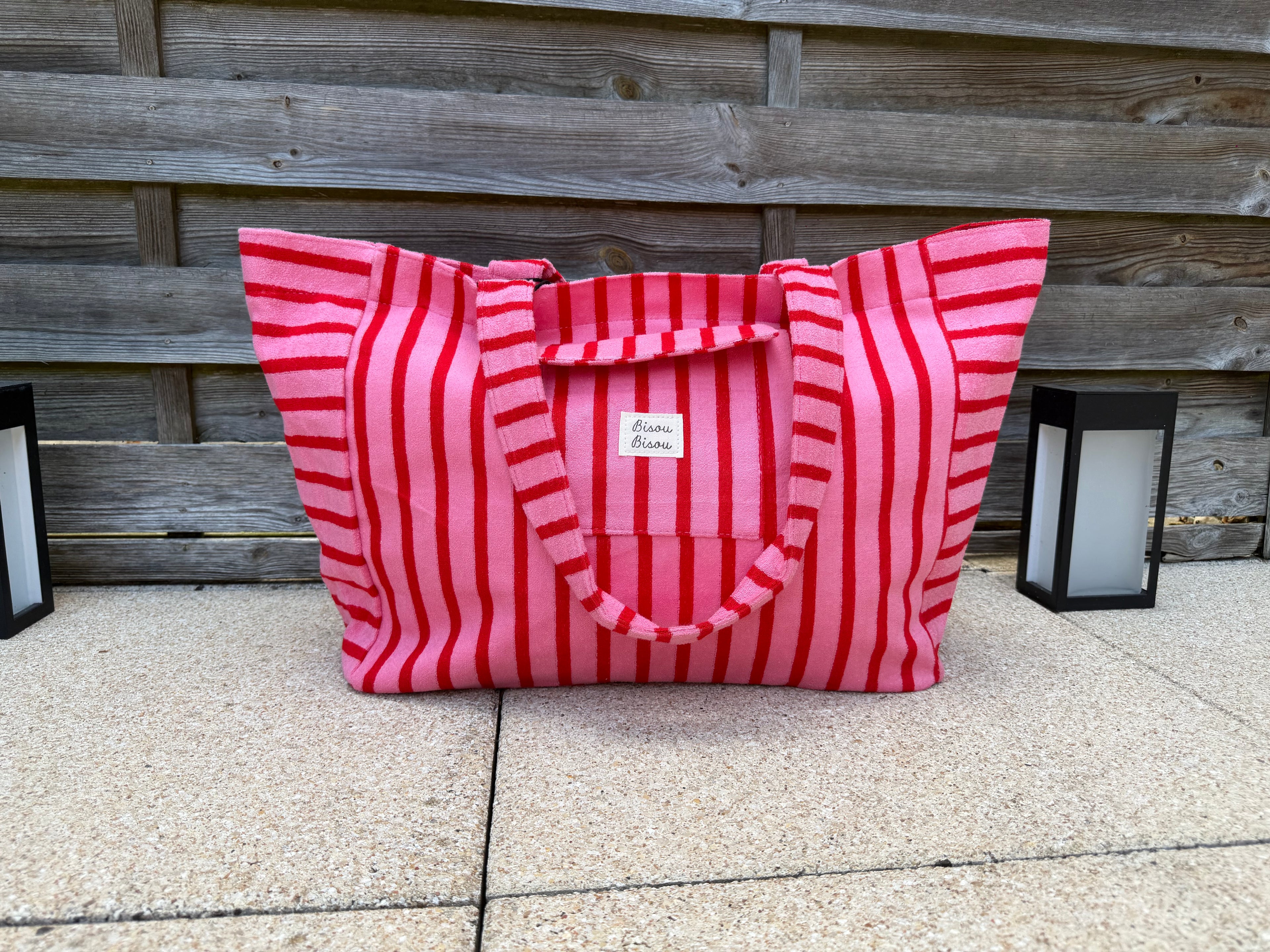 Grand sac rayé rouge et rose – Idéal pour la plage, les vacances et le quotidien