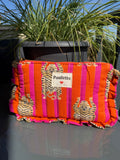 Pochette “La Poulette” – Matelassée Tigre Orange & Fuchsia