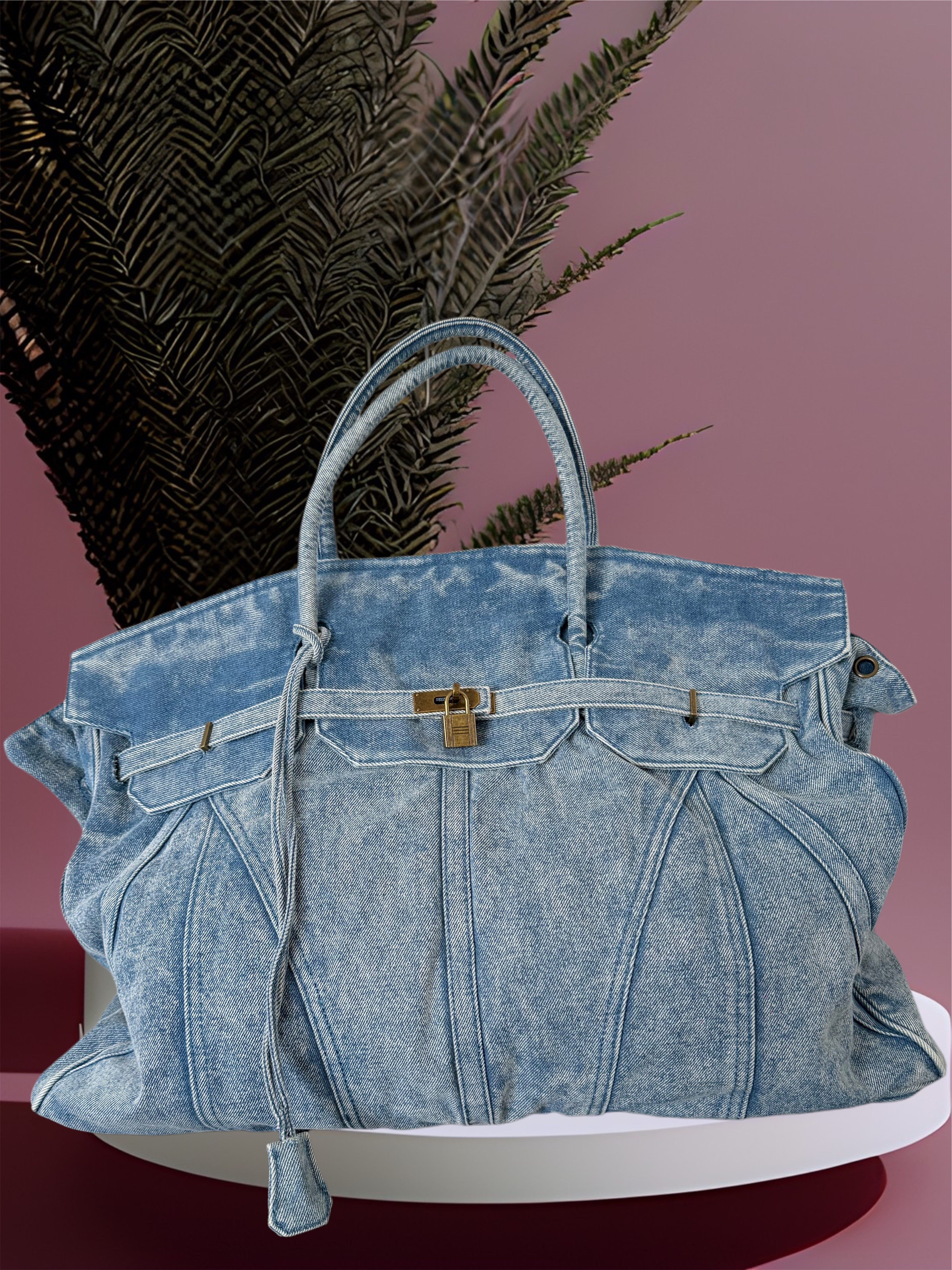 Sac Léonie en jean – Grand sac avec bandoulière réglable et cadenas