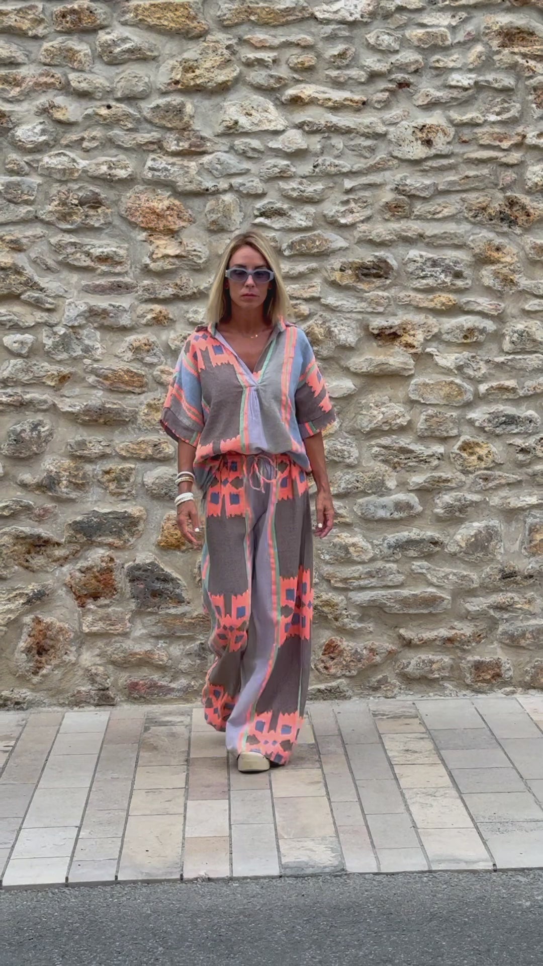 Ensemble Bianca – blouse fluide & pantalon assorti